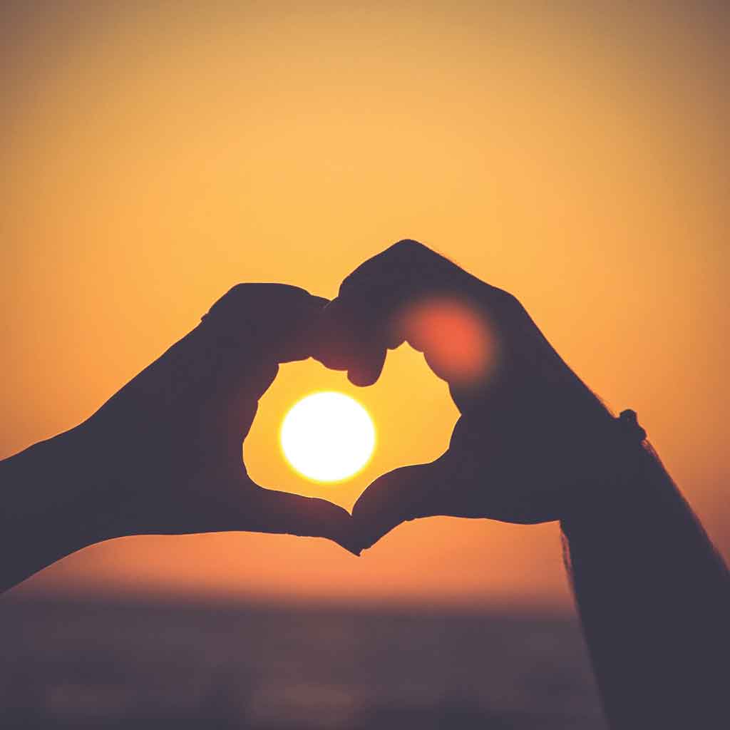 قبل از قلب، با عشق خود ، ذهنش را تسخير كن